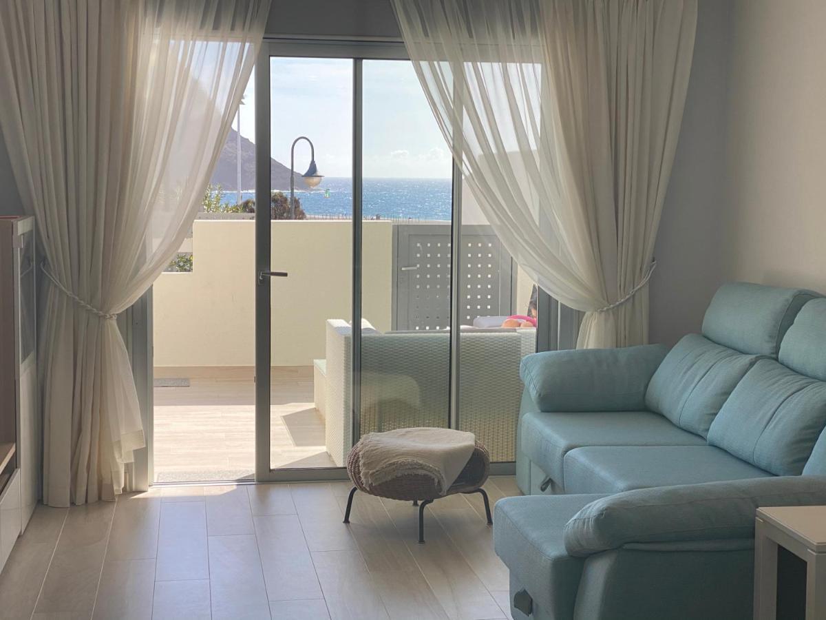 A Beautiful Apartment With A Beach View - La Tejita - El Medano Exterior photo